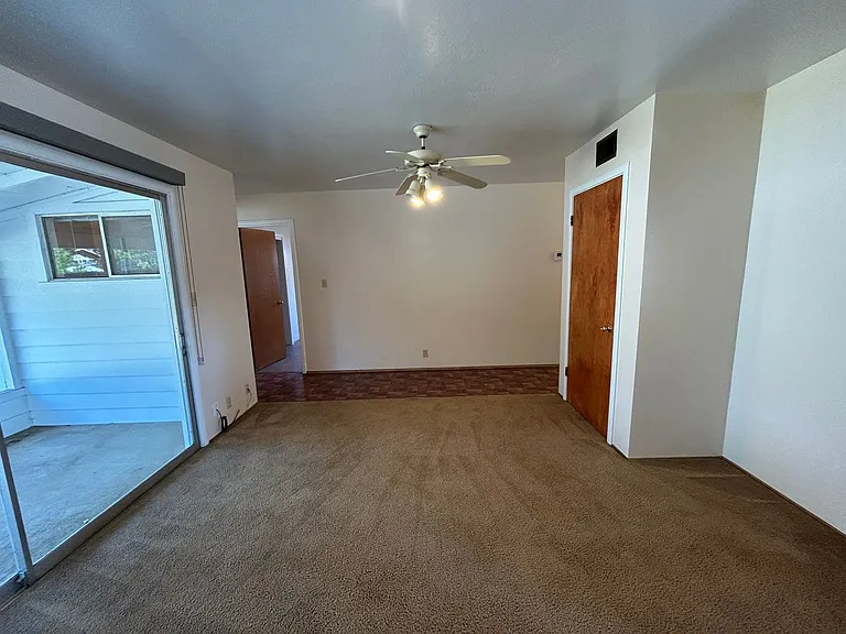 135 West Ave — Photo 21