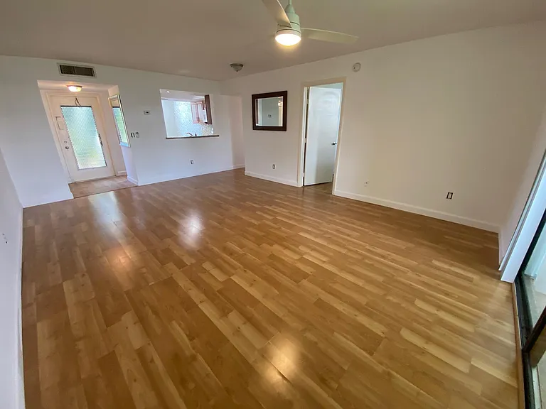 7310 NW 18th St #107 — Photo 3