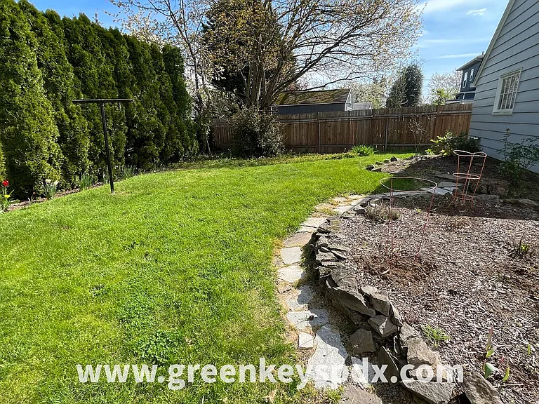 2101 N Rosa Parks Way — Photo 42