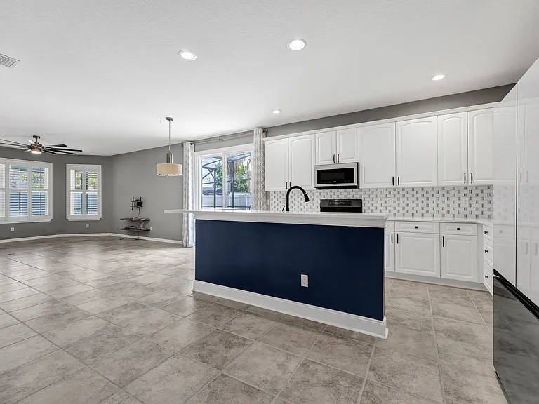 12867 Penshurst Ln — Photo 11