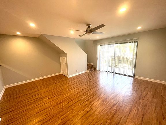 4th image of 1029 Mira Mar Ave APT 1