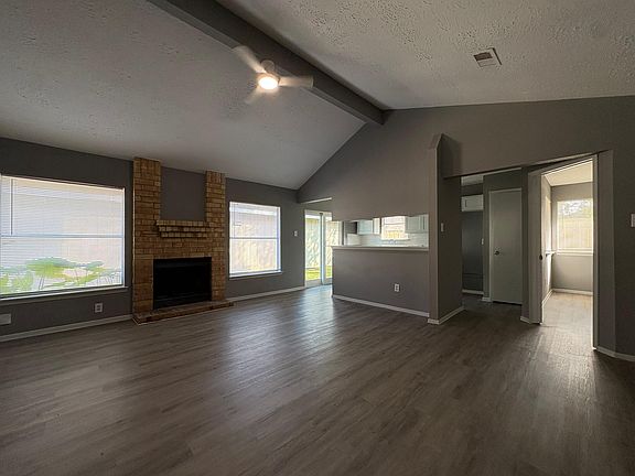 4th image of 9315 Golden Sunshine Dr
