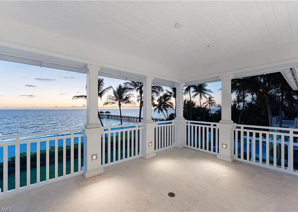 1270 Gulf Shore Blvd S
