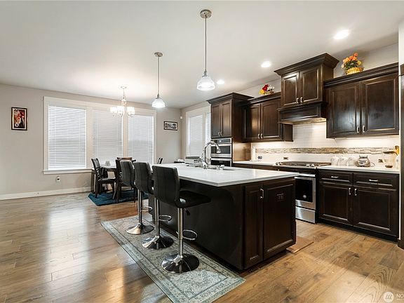 3rd image of 17313 128th Avenue Ct E