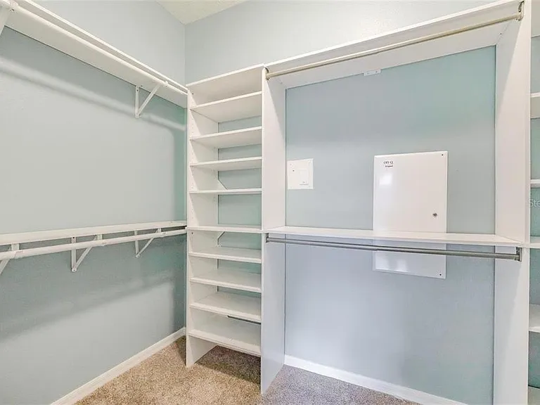405 Fern Gulley Dr — Photo 10