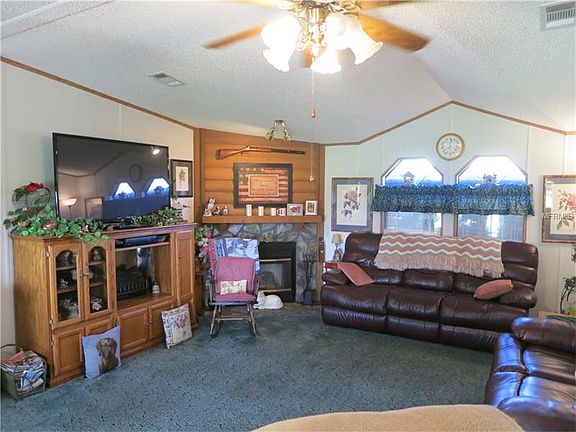 2nd image of 217 Hadden Ln