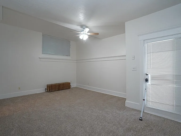 2389 W Boise Ave — Photo 24