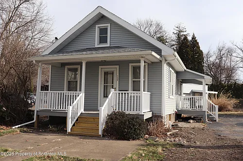 712 W Lackawanna Ave #REAR Photo 1