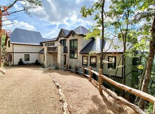 494 E Ridge Rd, Cashiers, NC 28717