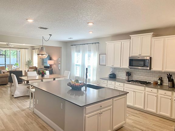 2nd image of 2456 Alexia Cir