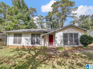 194 Valley Cir, Pinson, AL 35126
