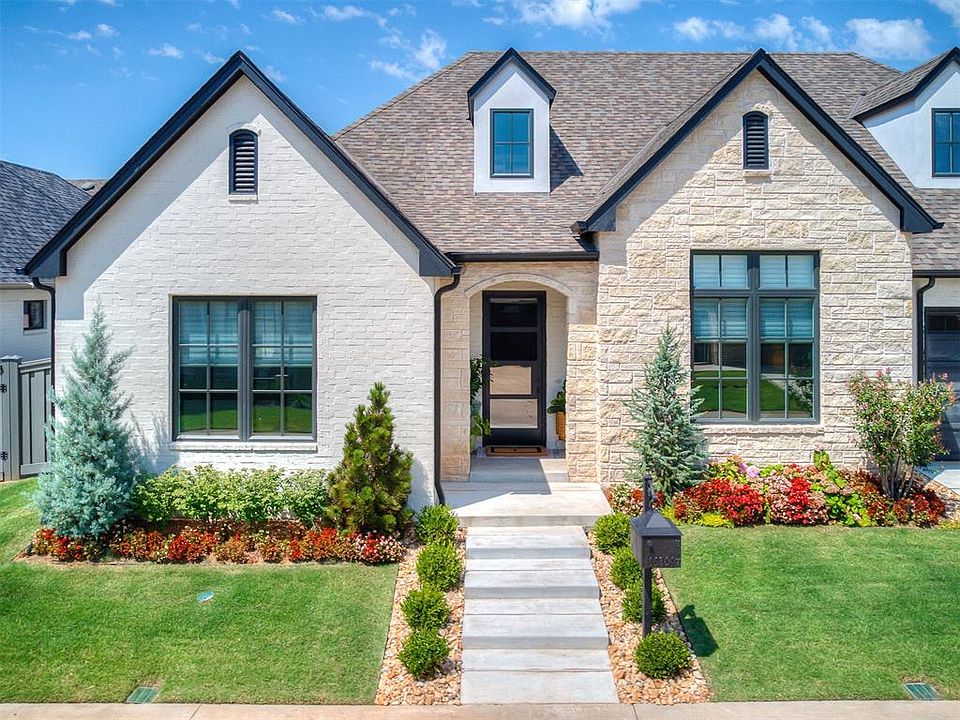 1st image of 16409 Loire East Dr