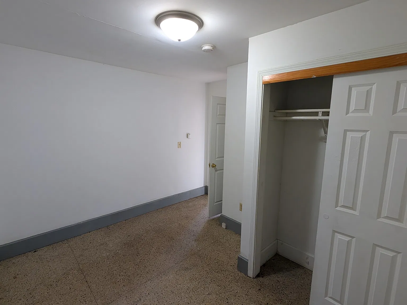 1 bed, 550 sqft, $750 — Photo 4