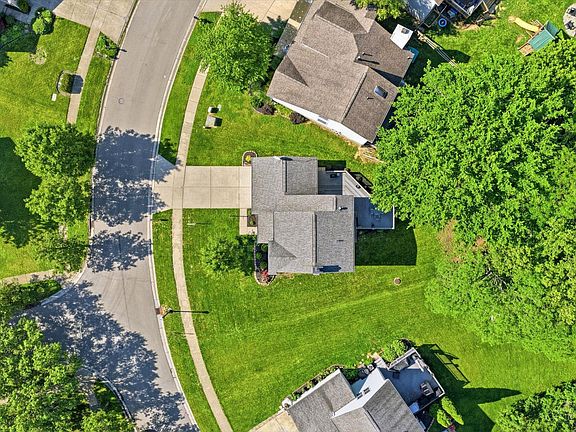 4th image of 4644 Laurel View Dr
