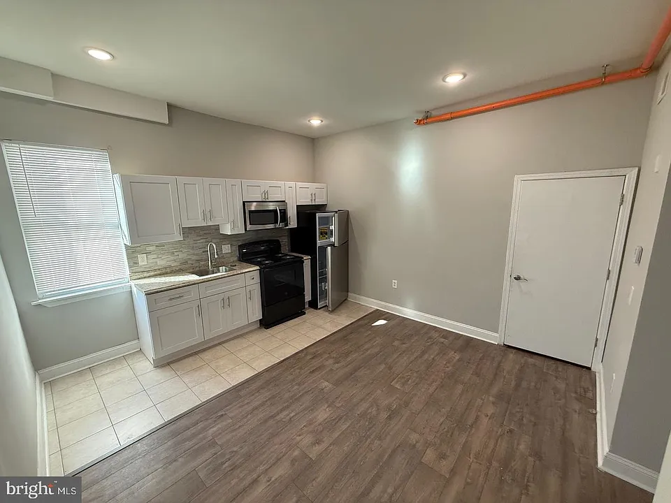 4028 W Girard Ave #3