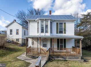 8947 N Valley Pike, Lacey Spring, VA 22833