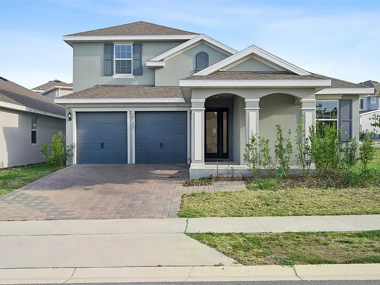 2025 Axel St — Photo 2