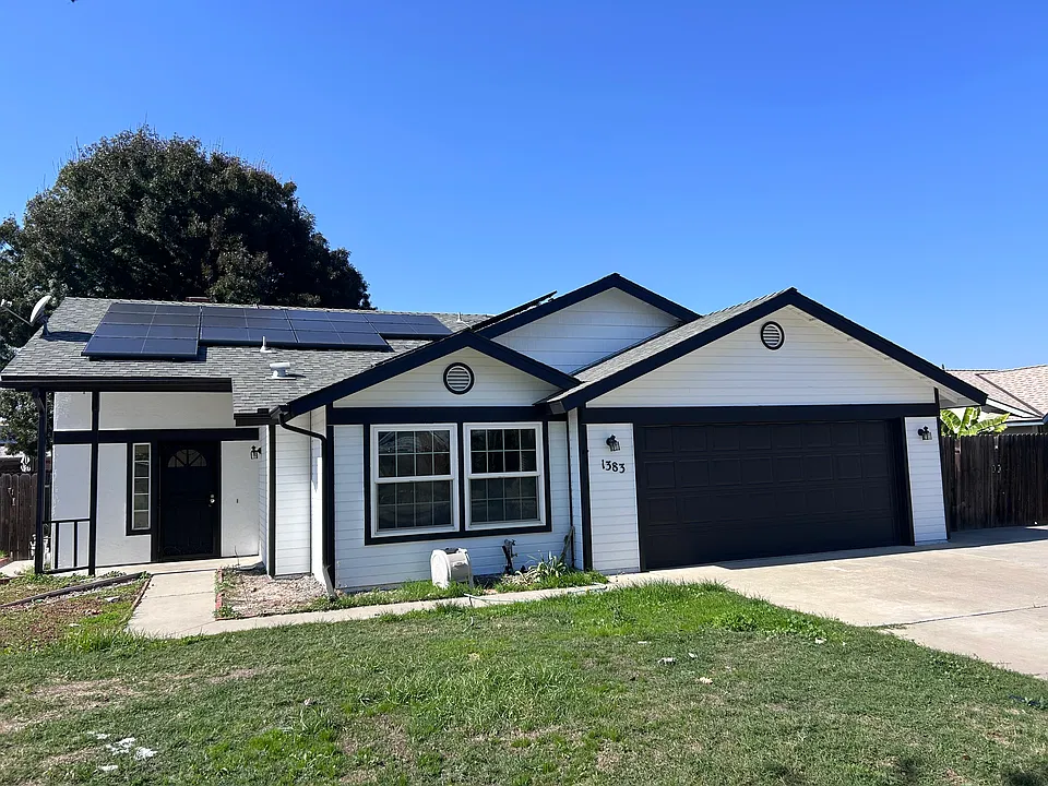 1383 Belinda Dr