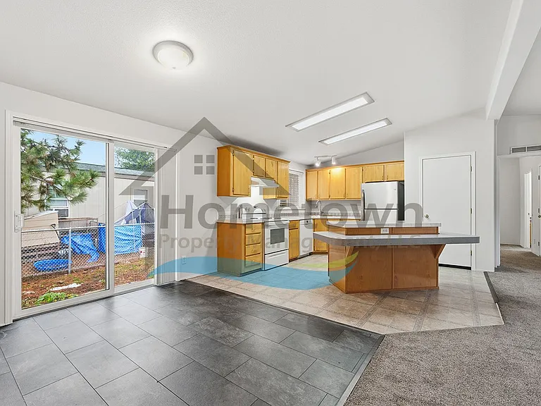 5425 E Grove Ave — Photo 17