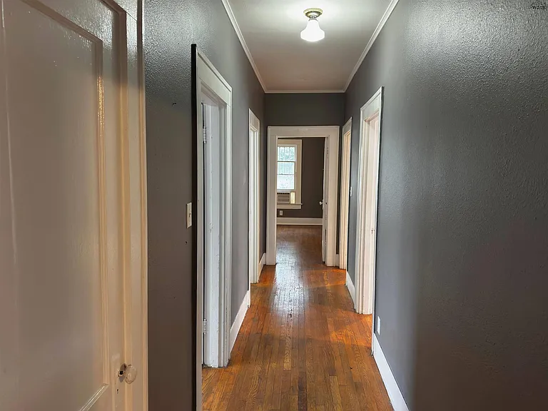 1705 Pearl Ave — Photo 15