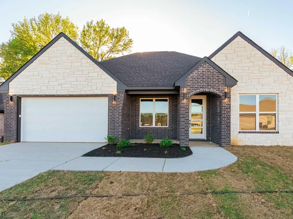 1437 Justice St, Jacksonville, AR 72076