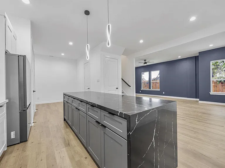 3402 Nathaniel Brown St #B — Photo 3