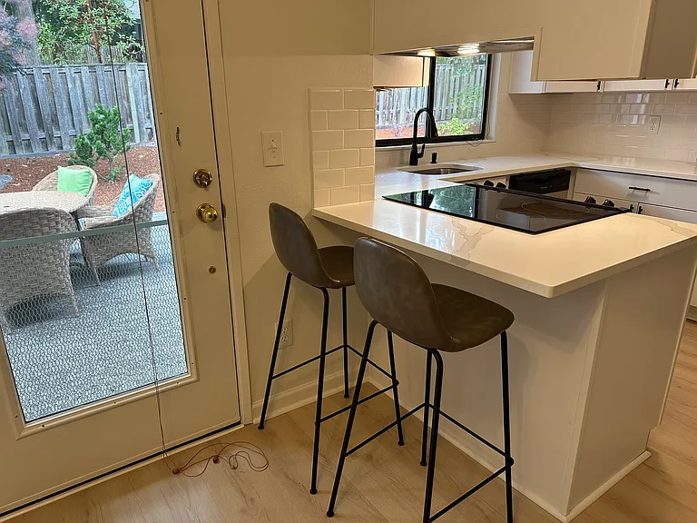 15258 SW Barcelona Ct — Photo 9