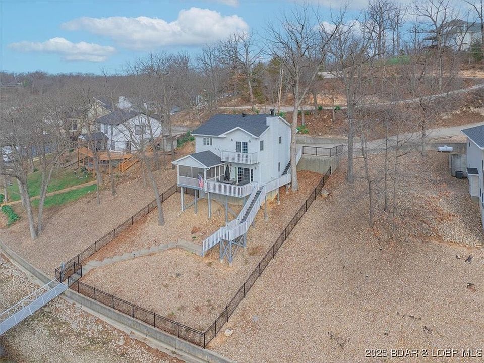 2nd image of 38 Bluebird Dr