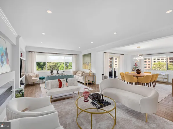 4201 Cathedral Ave NW APT 415E, Washington, DC 20016