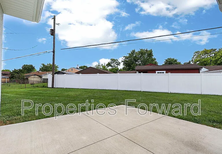 3127 Thomas Ave — Photo 32