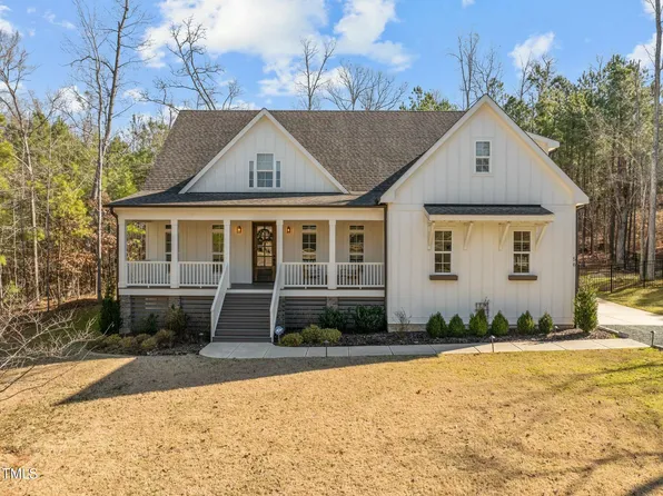 56 Eagles Crst, Pittsboro, NC 27312