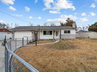 1091 E Mecham Ln, Midvale, UT 84047