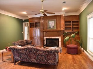 6123 Ketchwood Ct, Baton Rouge, LA 70817