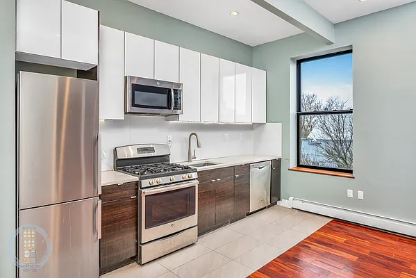 Rented by Brooklyn Rentals NYC | media 6