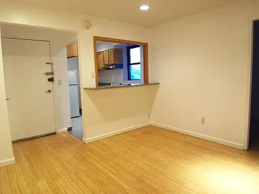 Rented by City Apt Group LLC | media 23