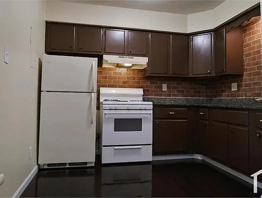 3627 N Rockton Ave #301 — Photo 1