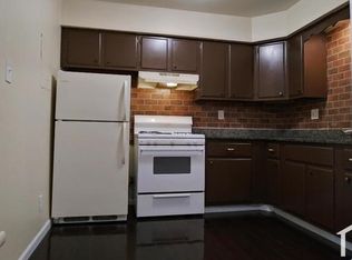 3627 N Rockton Ave APT 301, Rockford, IL 61103