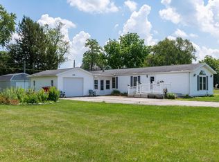 405 N 1st St, Argos, IN 46501