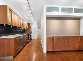 530 S 15th St #1, Philadelphia, PA 19146