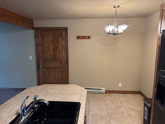 5th image of 1061 W Beaver Creek Blvd #C103