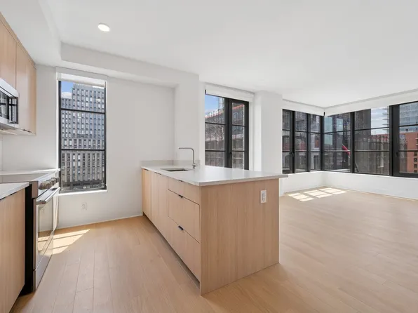 499 President Street image 1 of 33