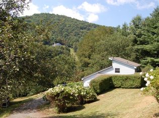 543 Hopewell Church Rd, Boone, NC 28607