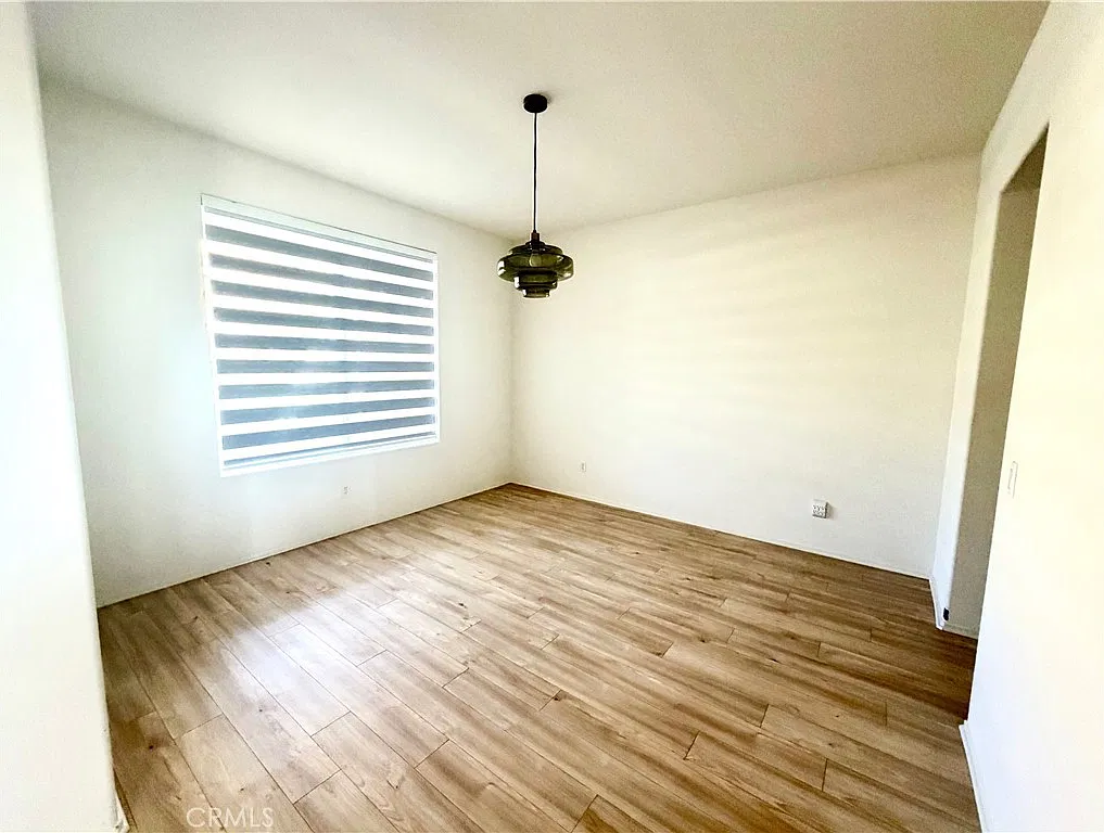 4 bed, 3.5 bath, 2732 sqft, $5,395 — Photo 4