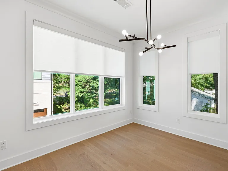 403 Chatham View Rd — Photo 17