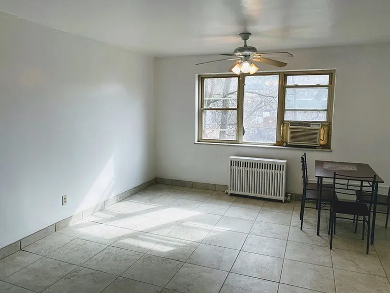 2355 Eldridge — Photo 62