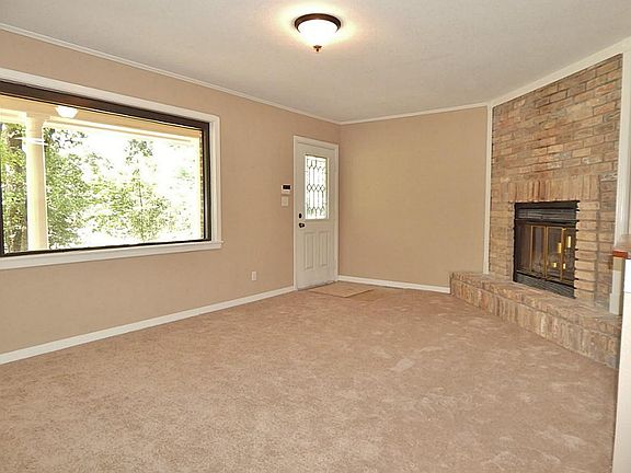 2nd image of 10632 Forest Creek Dr