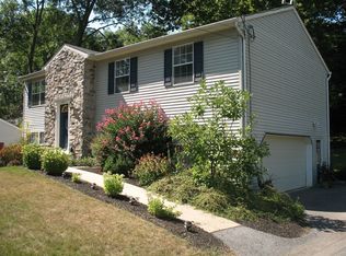 125 Eckman Rd, Lancaster, PA 17602