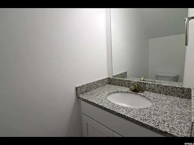 722 Ry Ln — Photo 7