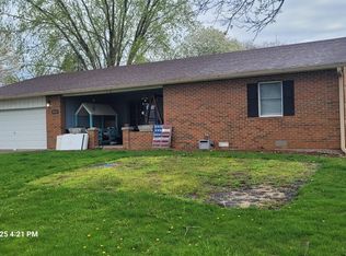 5164 S Larry Dr, Connersville, IN 47331