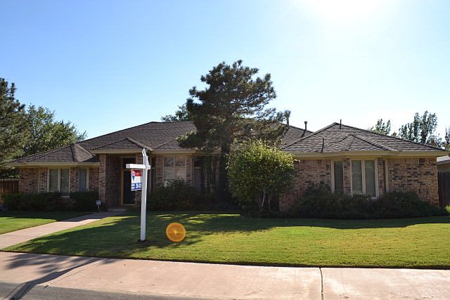 1st image of 20 Whisperwood Cir